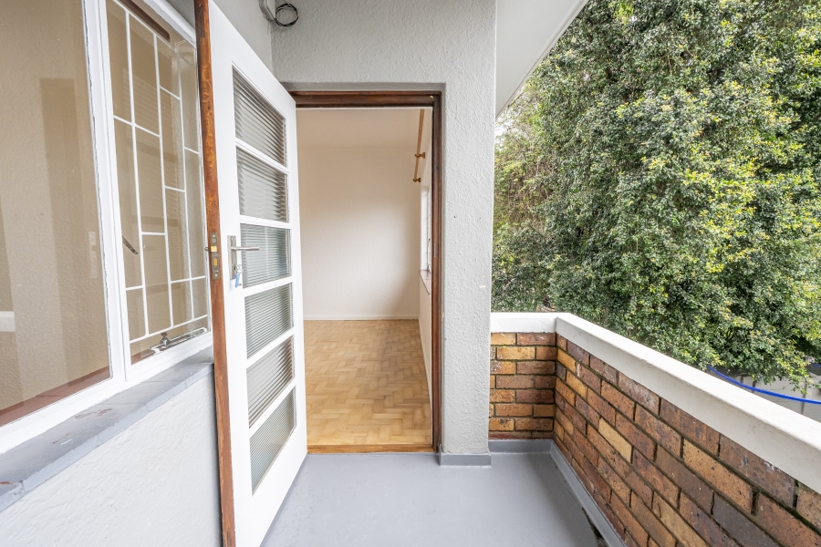 2 Bedroom Property for Sale in Kenilworth Western Cape